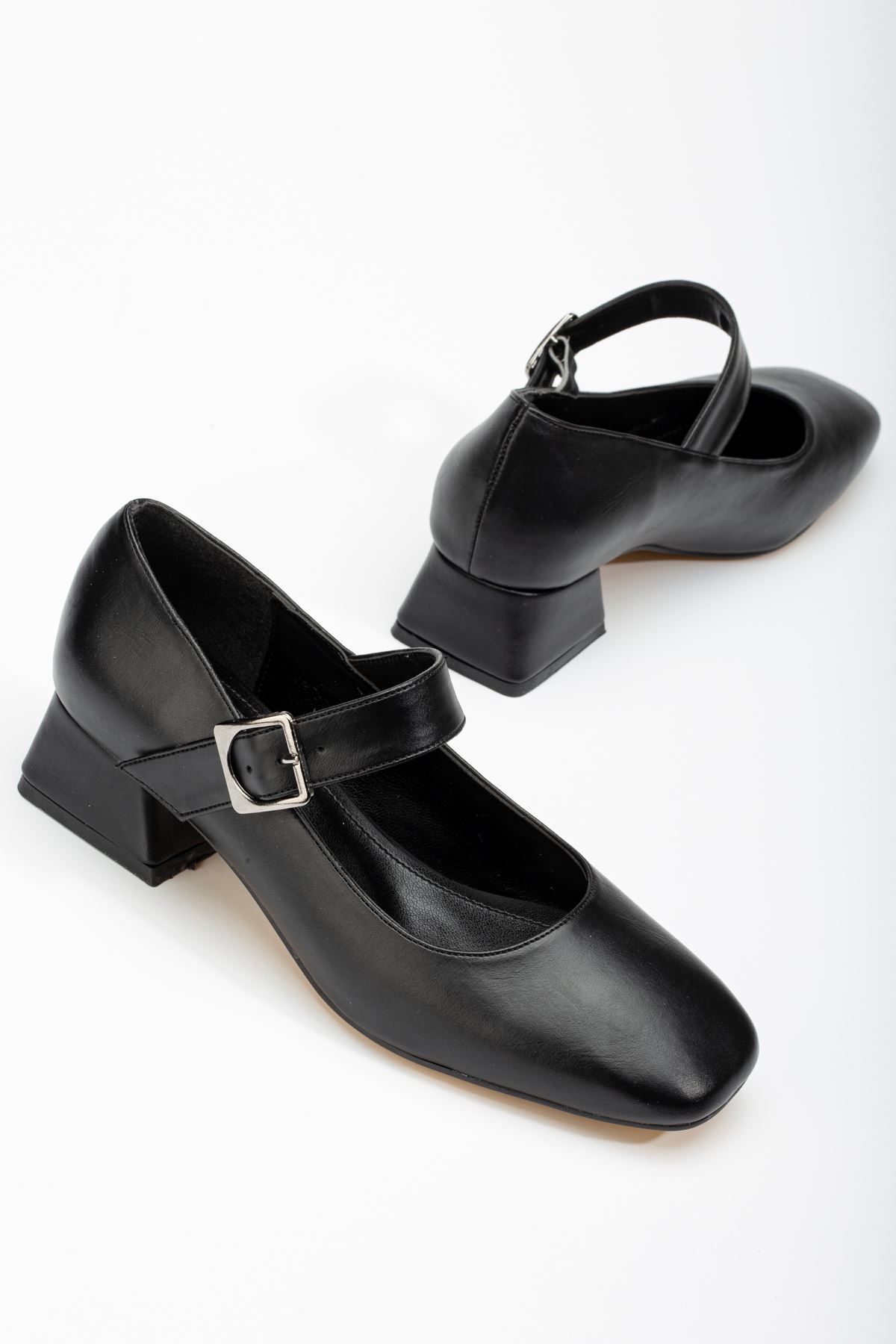 ST-006 Siyah Günlük 4 cm Topuklu Bayan Ayakkabı