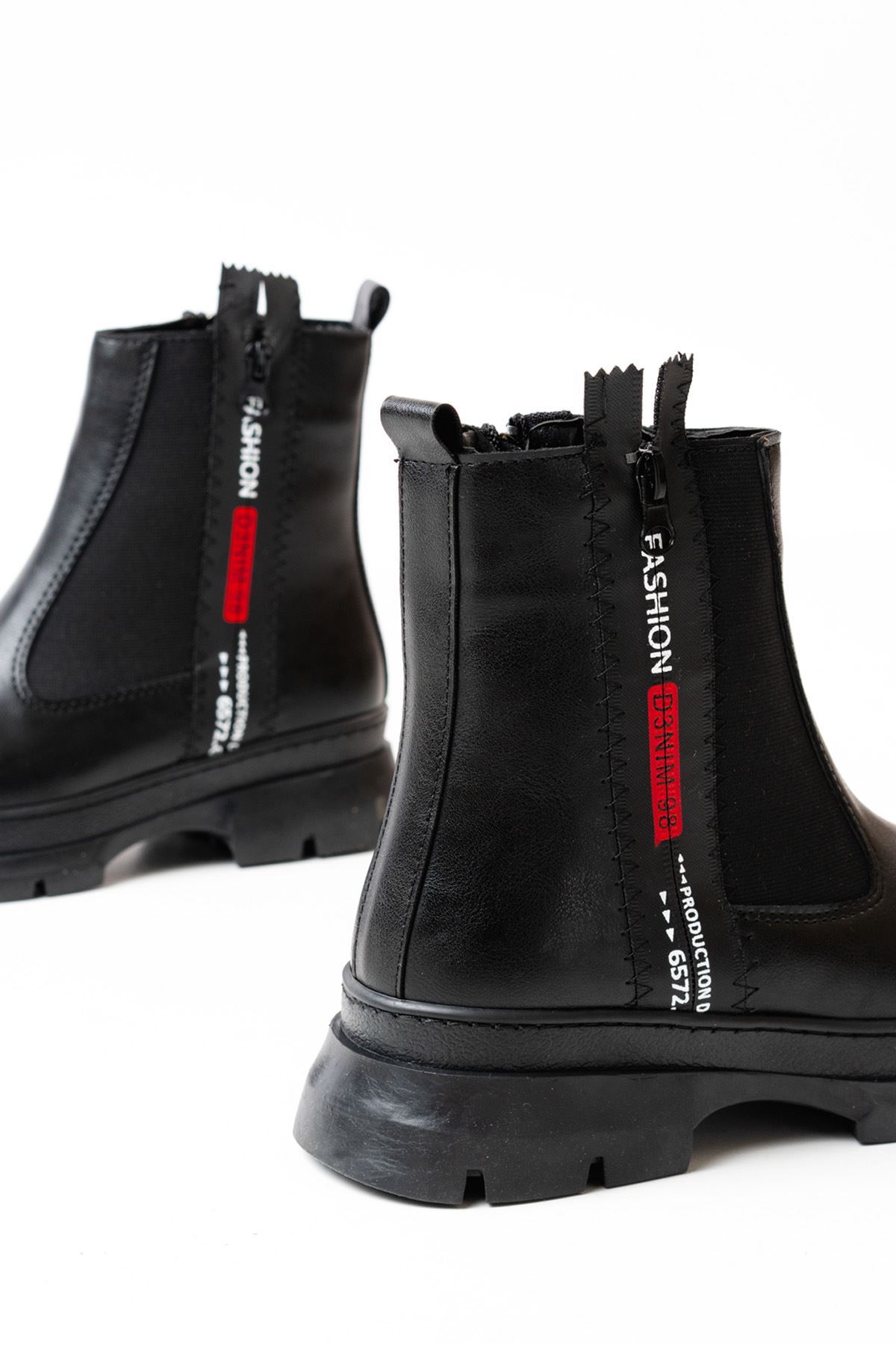 ASM-086 Siyah Fashion Aksesuarlı Fermuarlı Günlük Kadın Bot