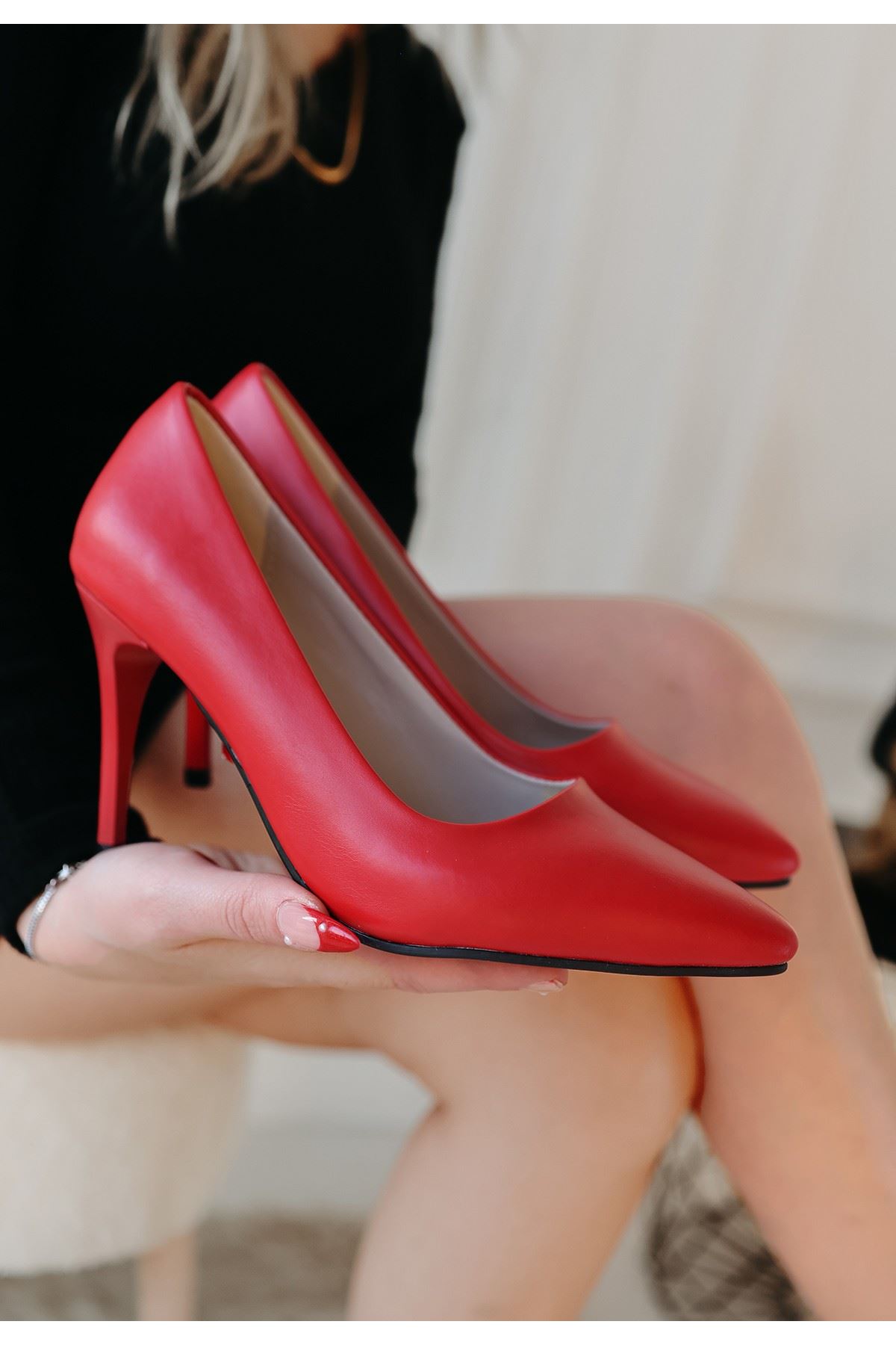Jilya Kırmızı Cilt Stiletto Ayakkabı