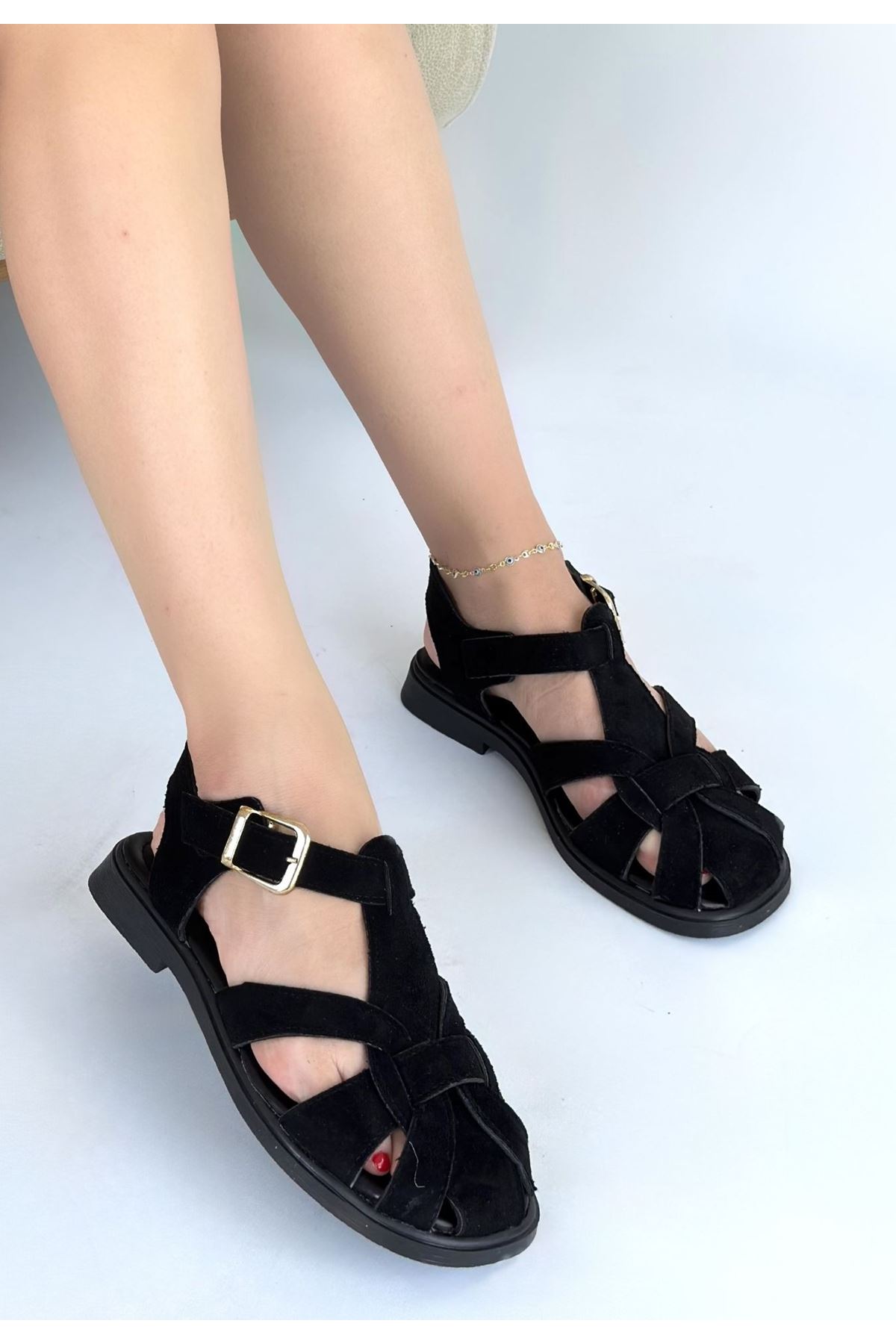 Taney Siyah Süet Sandalet