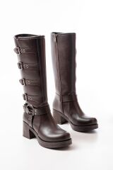 5109-3015 Kahverengi Topuklu Fermuarlı Toka Aksesuarlı Günlük Kadın Çizme