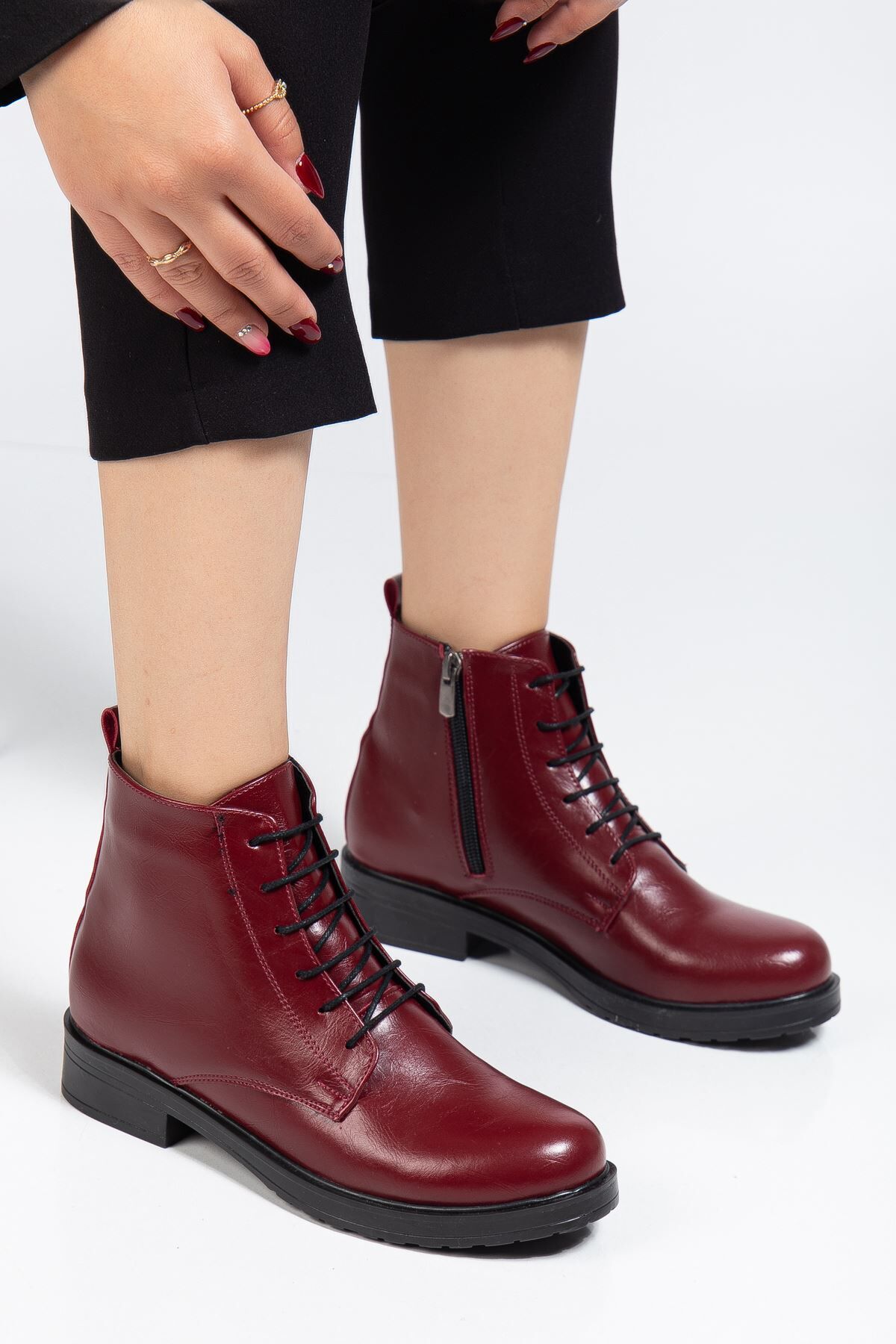 165-225 Bordo Yanki Bağcıklı Fermuarlı Günlük Kadın Bot