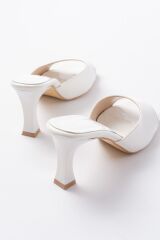 S-617 Beyaz Rugan Günlük Topuklu Kadın Terlik