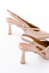 4962 Bej Sivri Burun Tokalı Yuvarlak Topuk Kadın Sandalet