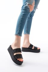 861-1034 Siyah Çıtçıtlı Dolgu Topuk Kadın Terlik