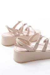 861-1222 Bej Tokalı Bilekten Bağlamalı Dolgu Kadın Sandalet