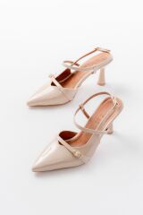 K-6722 Bej Rugan Toka Detaylı Sivri Burun Kadın Ayakkabı