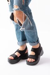 24414-573 Siyah Dalgıç Günlük Dolgu Topuk Kadın Sandalet