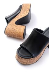 N-7308 Siyah Kalın Yüksek Taban Kadın Terlik