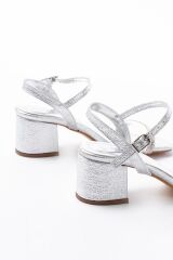 S-890 Gümüş Çift Bantlı Taşlı Kalın Topuklu Kadın Ayakkabı