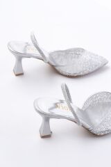 V-1005 Gümüş Günlük Arkası Açık Taşlı Topuklu Bayan Ayakkabı