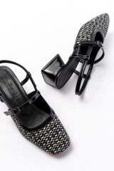 720 Siyah Desenli Arkası Açık Günlük Kadın Sandalet