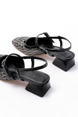 720 Siyah Desenli Arkası Açık Günlük Kadın Sandalet