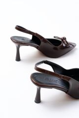 İNF-4500 Kahve Rugan Günlük Arkası Açık Fiyonklu Topuklu Bayan Ayakkabı