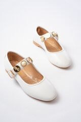 İNF-6363 Beyaz Baret Tokalı Günlük Bayan Ayakkabı