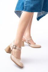 İNF-40450 Bej Rugan Günlük Arkası Açık Topuklu Bayan Ayakkabı