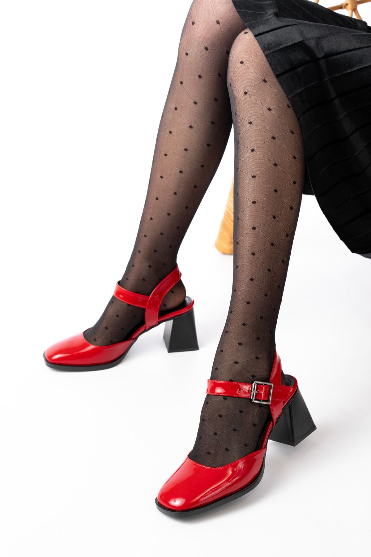 İNF-40450 Kırmızı Rugan Günlük Arkası Açık Topuklu Bayan Ayakkabı