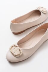 İNF-325 Bej Tokalı Aksesuarlı Günlük Kadın Babet