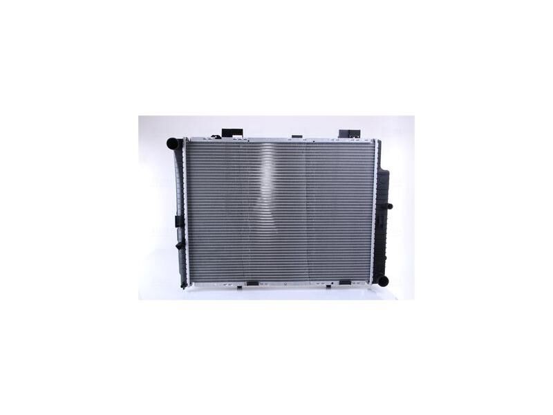 SU RADYATÖRÜ M.BENZ 210 99-