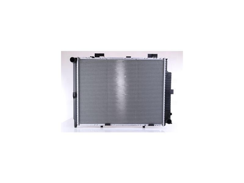 SU RADYATÖRÜ M.BENZ 210 96-