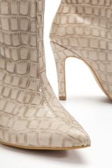 SYT-2004 Bej Kroko Günlük Bayan Çizme