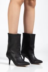 4806 Siyah Cilt Yakalı Günlük Kadın Bot