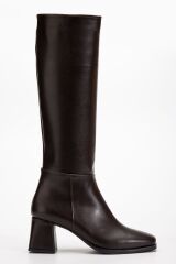 4804 Kahve Cilt Fermuarlı Günlük Bayan Çizme