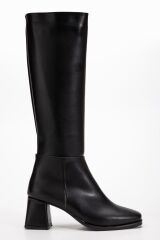 4804 Siyah Cilt Fermuarlı Günlük Bayan Çizme